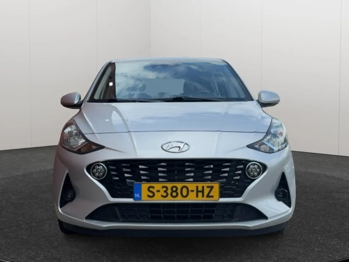 1.0 Comfort Smart Automaat 5 pers. Navigatie Camera