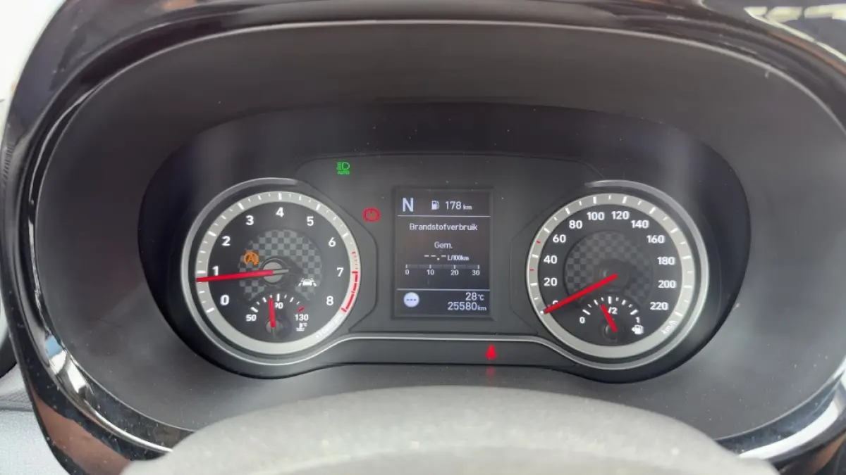 1.0 Comfort Smart Automaat 5 pers. Navigatie Camera