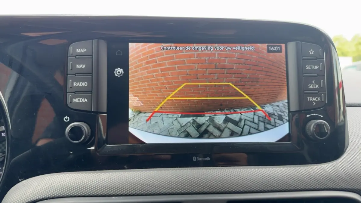 1.0 Comfort Smart Automaat 5 pers. Navigatie Camera