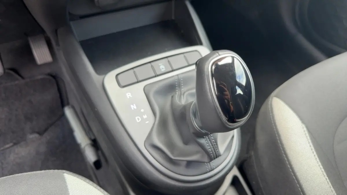 1.0 Comfort Smart Automaat 5 pers. Navigatie Camera