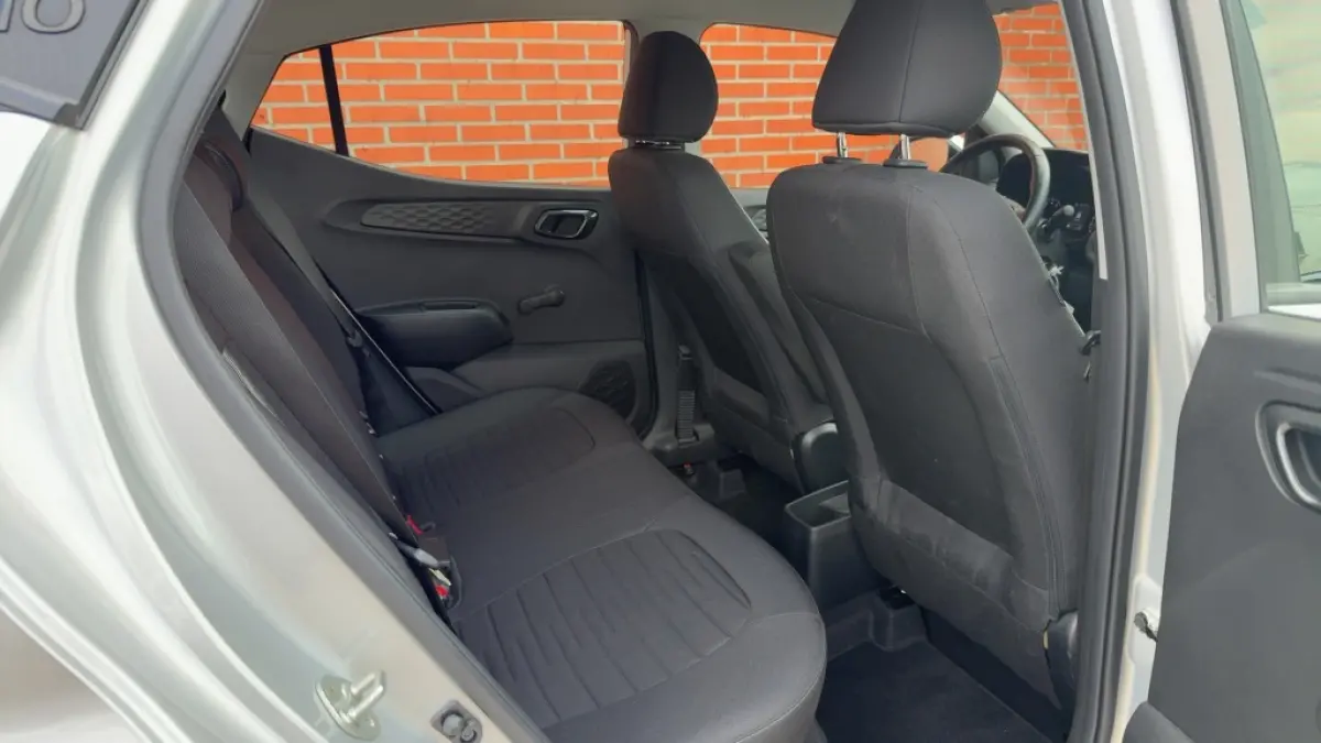 1.0 Comfort Smart Automaat 5 pers. Navigatie Camera