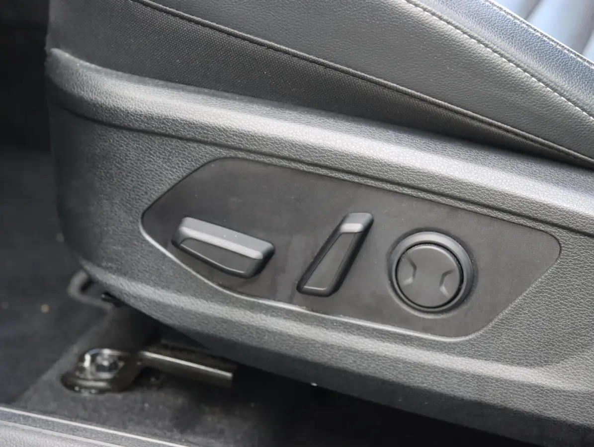 1.6 T-GDi Plug-in Hybrid AWD GT-PlusLine | SOH 97% | Panoramadak