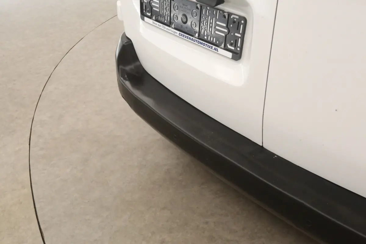 Opel Vivaro-e 75 kWh L2H1 | Snelladen | SOH 96% | 3 Zits | Airco | Cruise | Carplay | Parkeersens.