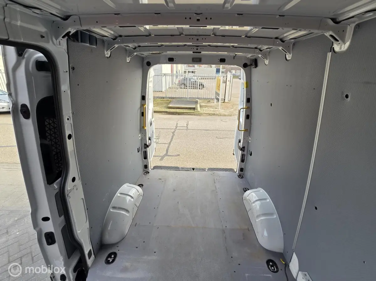Bestel Volkswagen Crafter 35 2.0 TDI L3H3 140PK✅Camera✅standkachel
