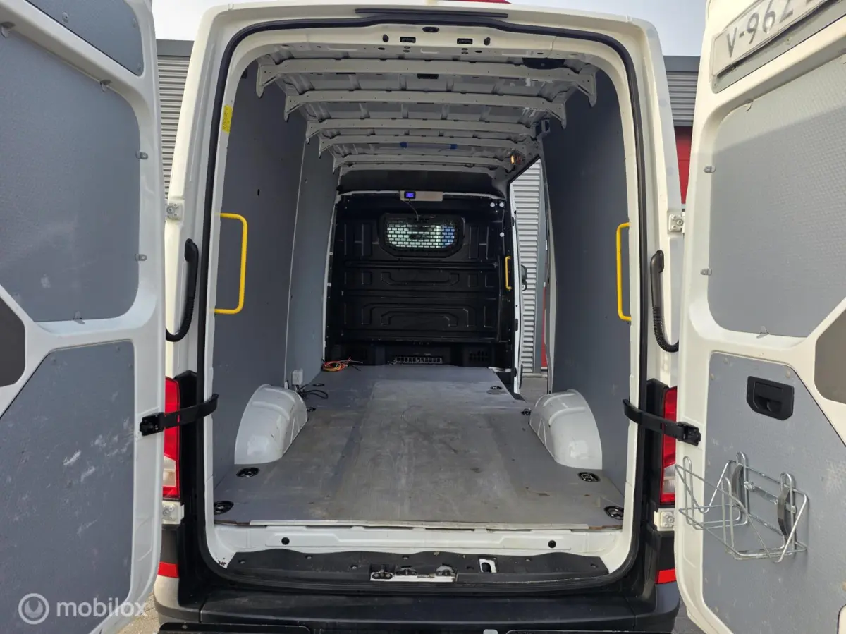 Bestel Volkswagen Crafter 35 2.0 TDI L3H3 140PK✅Camera✅standkachel