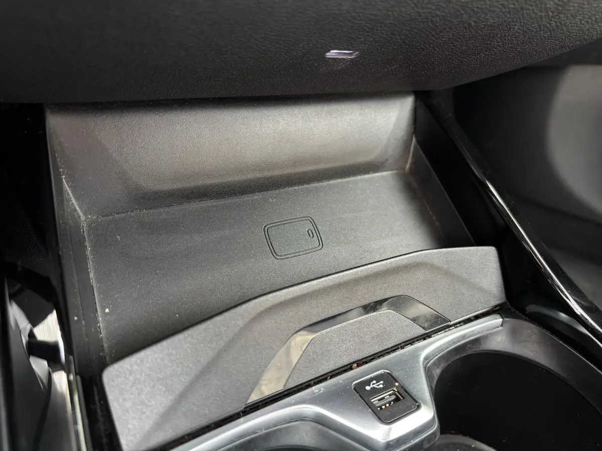 118i Executive Edition | M Pakket | Leer | Apple Carplay | Sfeerverlichting | Parkeersensoren