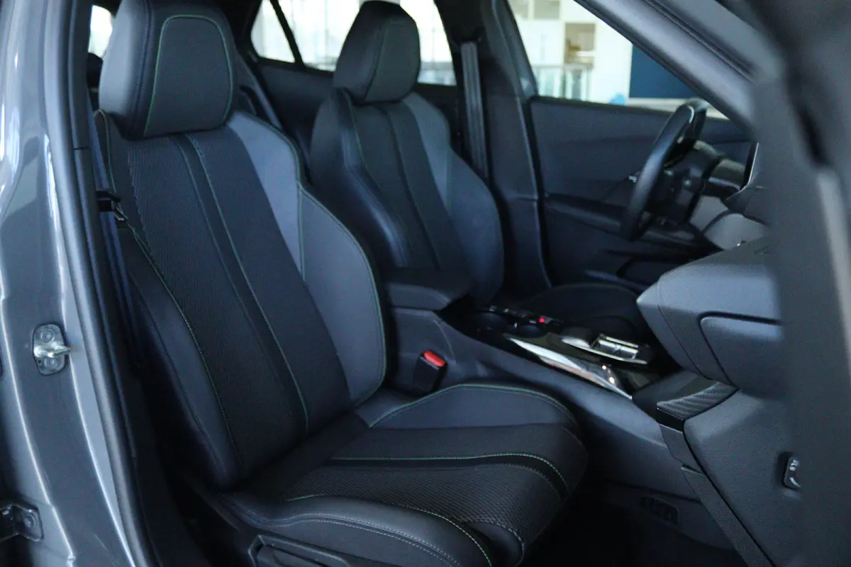 EV GT 54 kWh | Cruise Control | Camera | Keyless | Carplay | Climate | LED | Sfeerverlichting