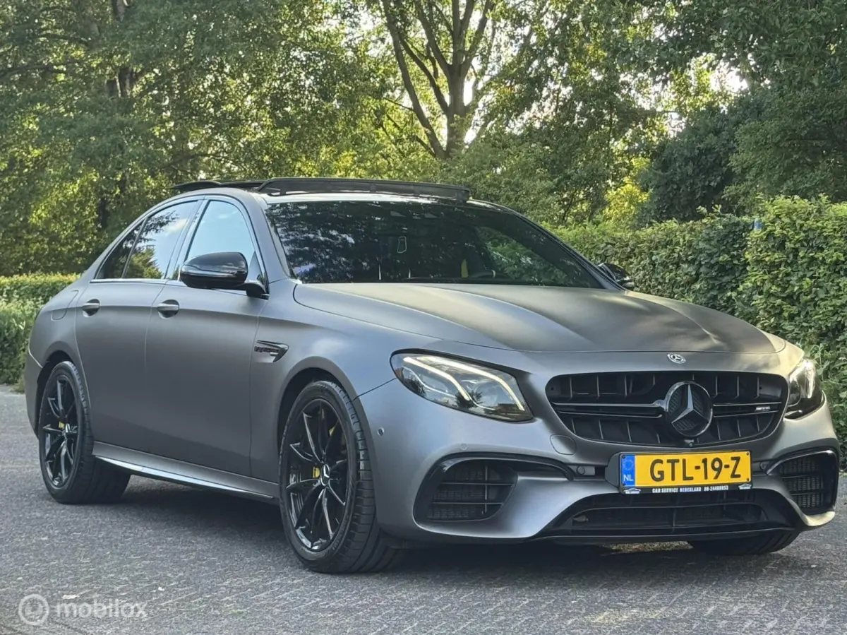 AMG 63 S 4MATIC Premium Plus