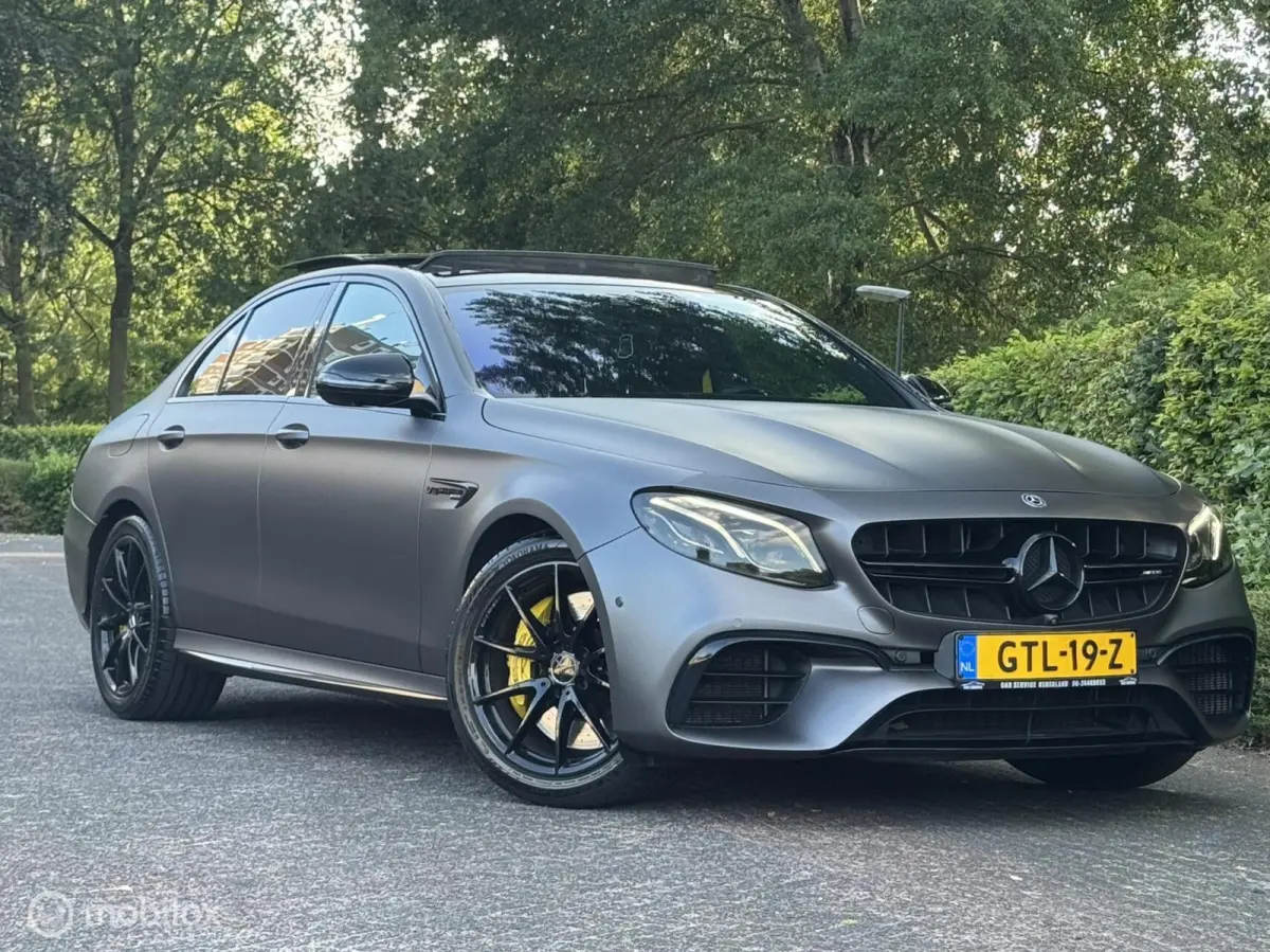 AMG 63 S 4MATIC Premium Plus