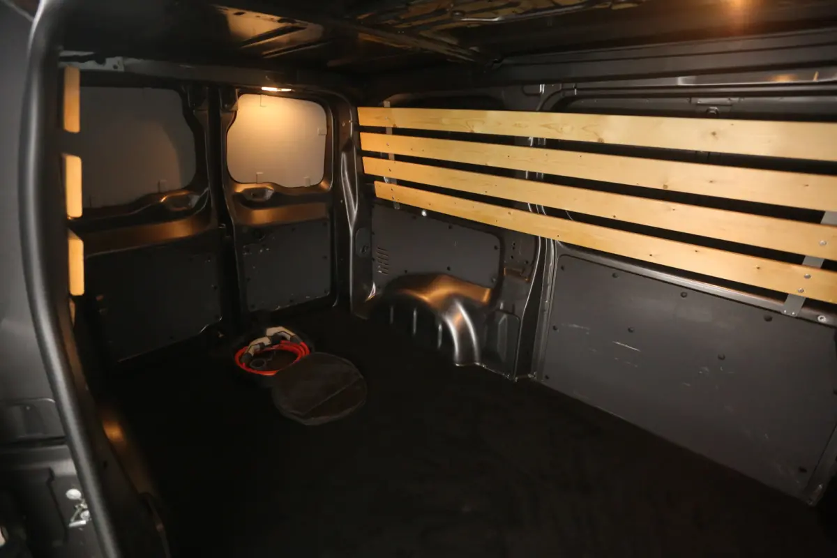 75 kWh L2H1 | Snelladen | SOH 90% | Airco | Cruise | Camera | Carplay | Parkeersens.