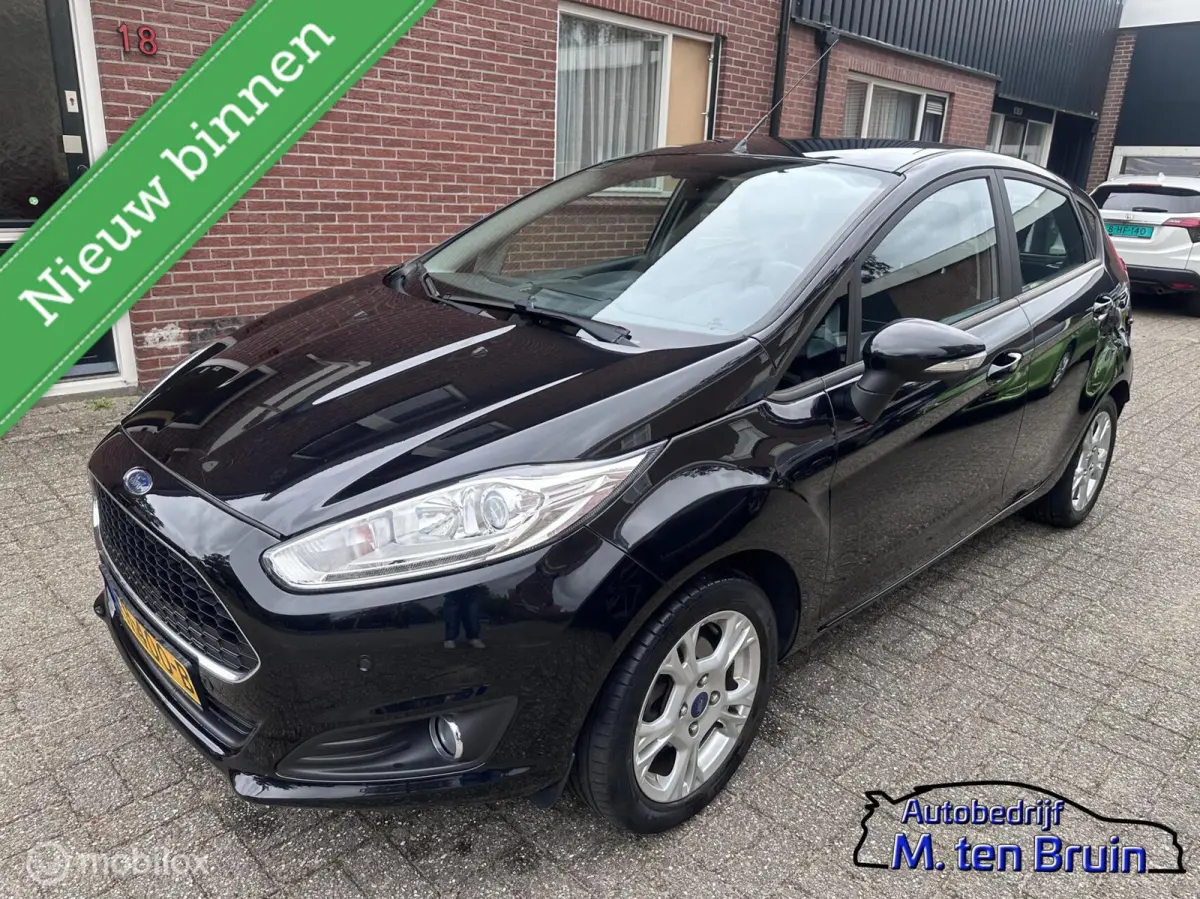1.0 Style Ultimate /NAVI/Trekhaak/Cruise/parkeersensoren