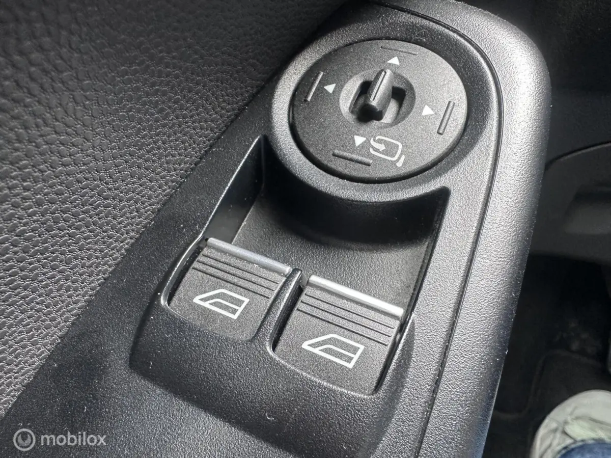 1.0 Style Ultimate /NAVI/Trekhaak/Cruise/parkeersensoren