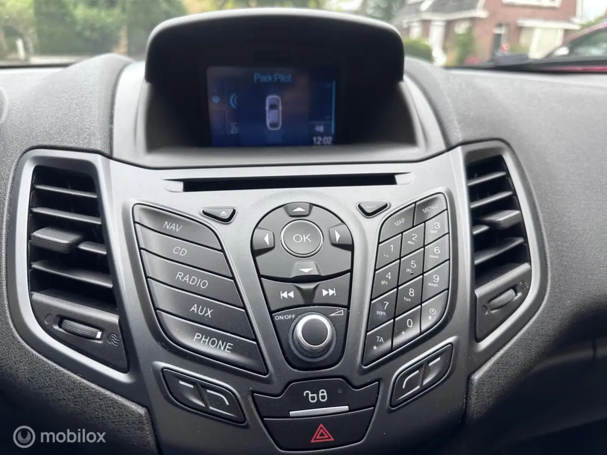 1.0 Style Ultimate /NAVI/Trekhaak/Cruise/parkeersensoren