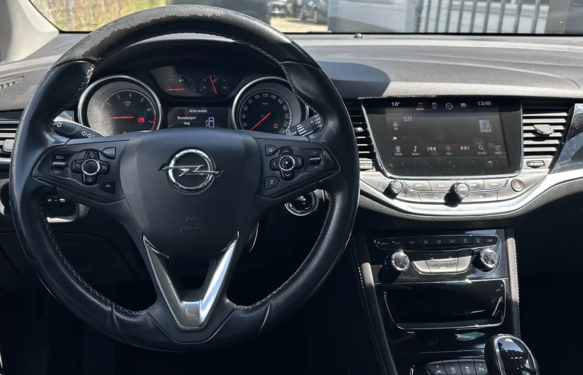 1.4 Innovation 150PK | 2e Eigenaar | NL AUTO | NAP | Achteruitrijcamera | Elektrische Trekhaak | Parkeersensoren Voor en Achter | 2 Sleutels |
