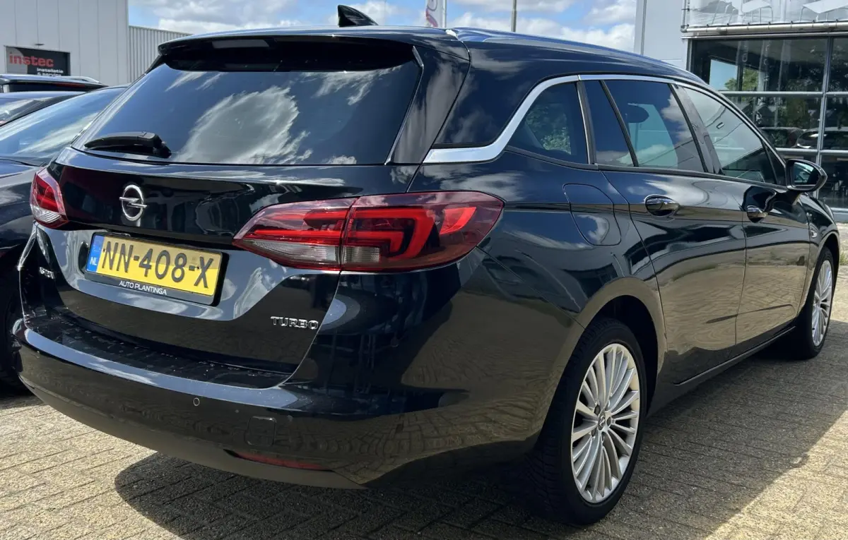 1.4 Innovation 150PK | 2e Eigenaar | NL AUTO | Achteruitrijcamera | Elektrische Trekhaak | Parkeersensoren Voor en Achter | 2 Sleutels |