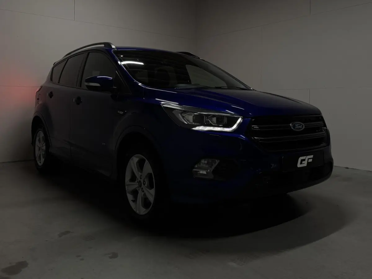 1.5 EcoBoost Titanium 4x4 Sony Carplay Camera Trekh.