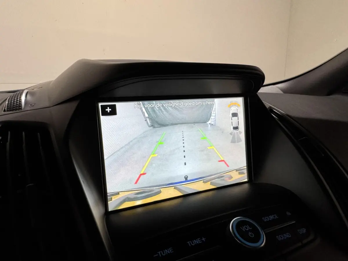 1.5 EcoBoost Titanium 4x4 Sony Carplay Camera Trekh.