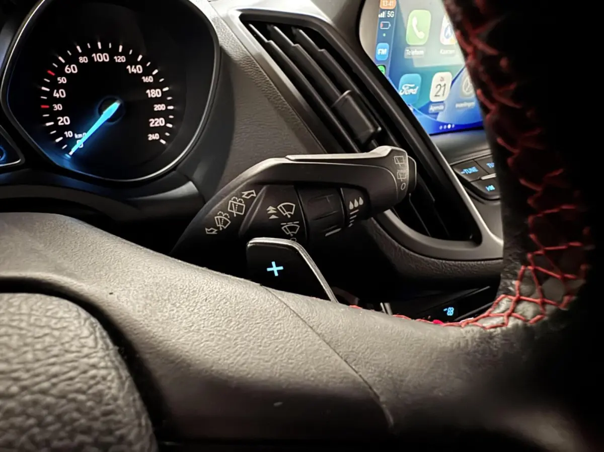 1.5 EcoBoost Titanium 4x4 Sony Carplay Camera Trekh.