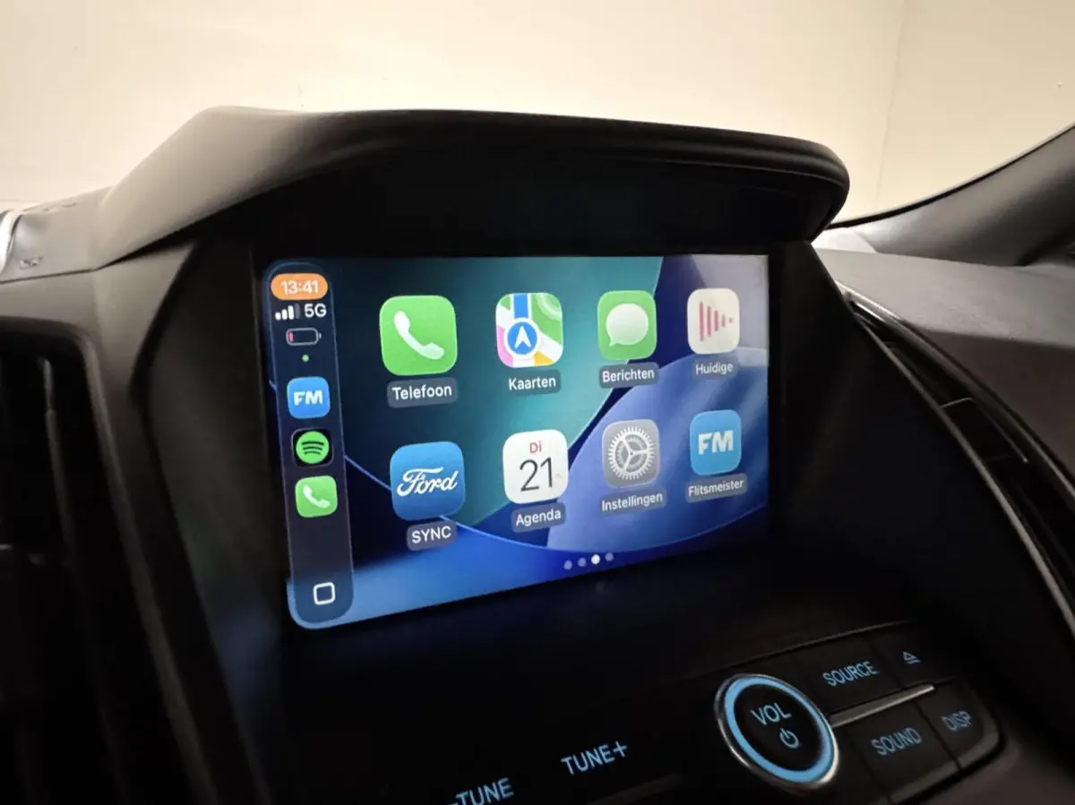 1.5 EcoBoost Titanium 4x4 Sony Carplay Camera Trekh.