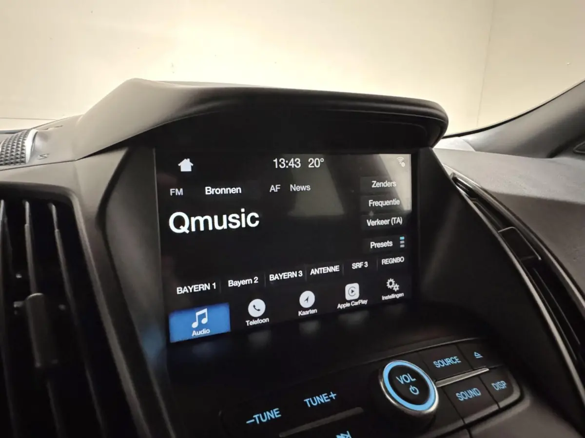1.5 EcoBoost Titanium 4x4 Sony Carplay Camera Trekh.