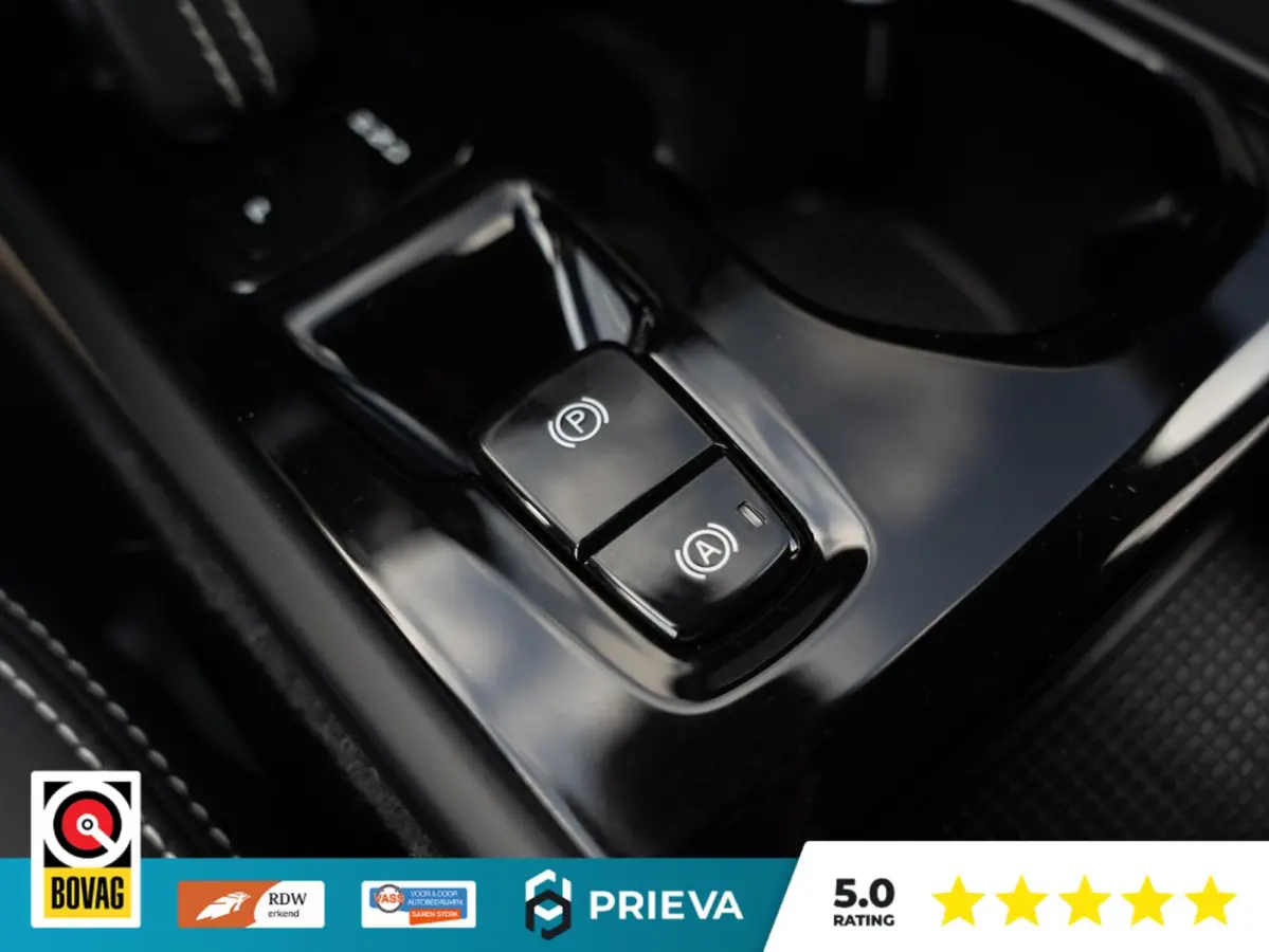 Plug-in Hybrid T5 Twin Engine 2WD R-Design | Dealer | camera | Trekhaak | El. Achterklep