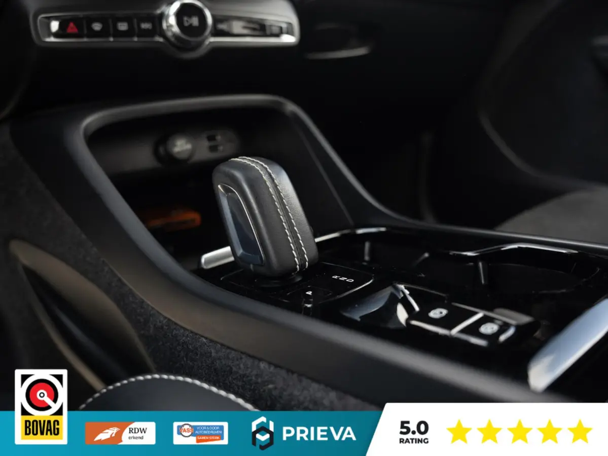 Plug-in Hybrid T5 Twin Engine 2WD R-Design | Dealer | camera | Trekhaak | El. Achterklep