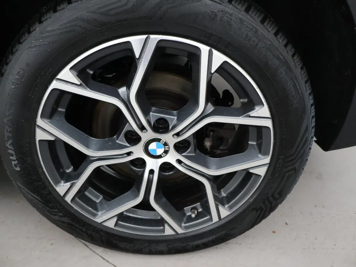 sDrive20i 178 PK AUT. HIGH EXECUTIVE EDITION + TREKHAAK | CAMERA | HEAD-UP | LEDER