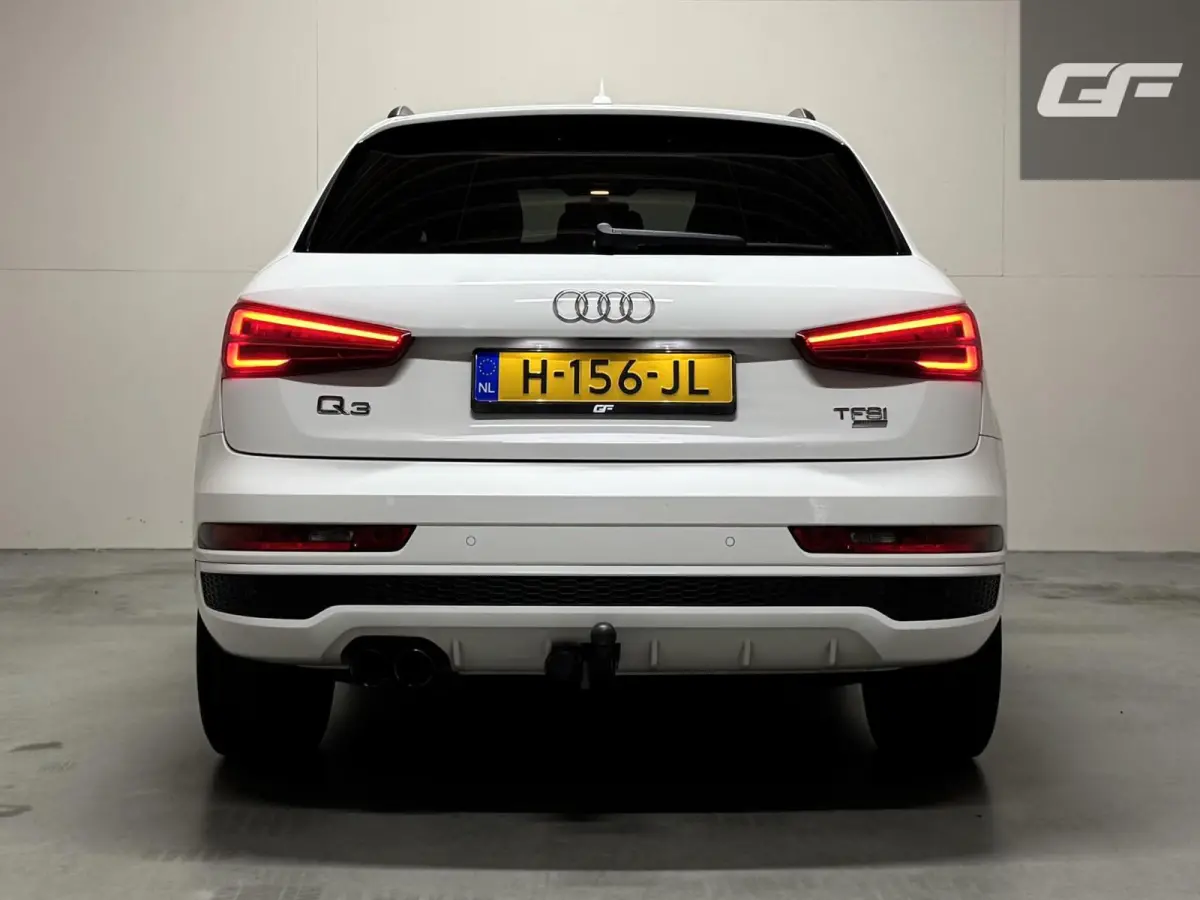 1.4 TFSI CoD S-line Navi Clima Stoelver. Trekh.