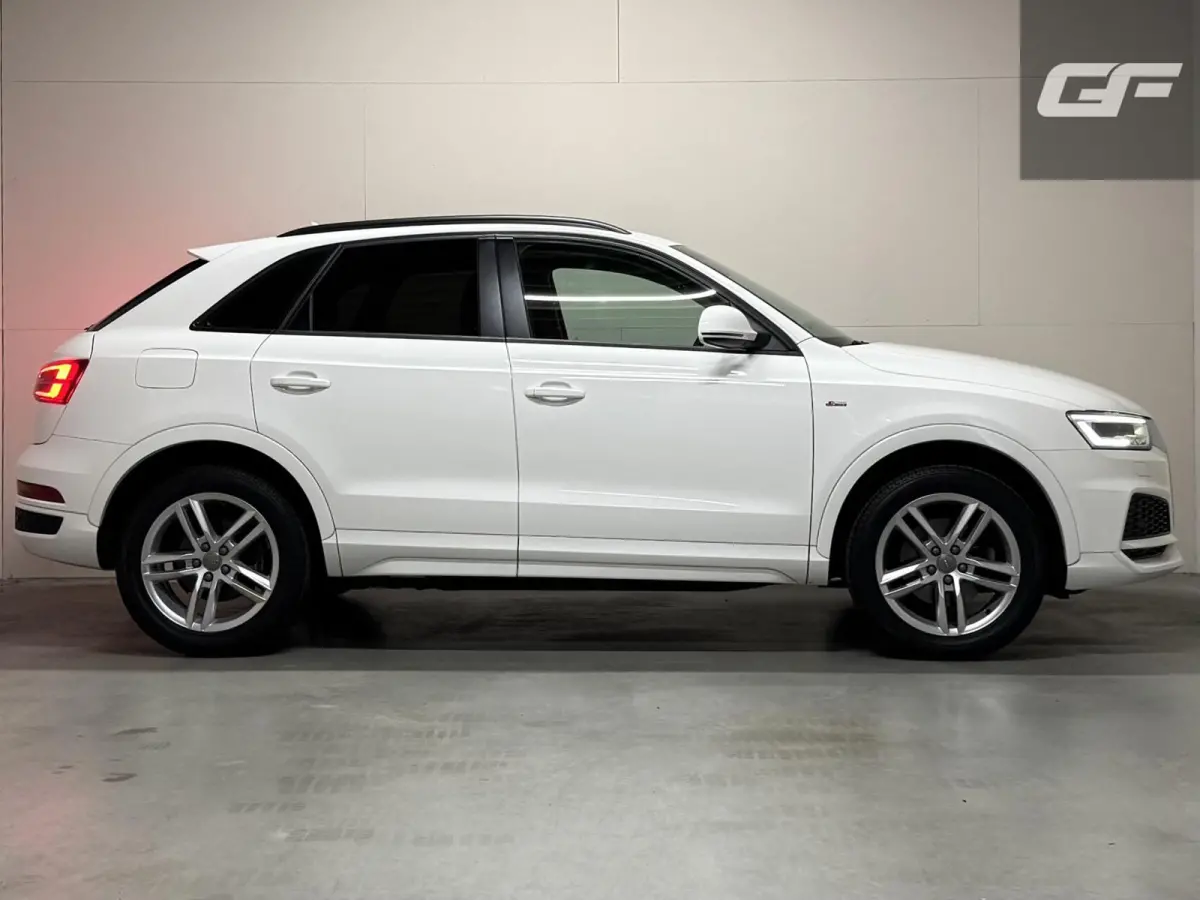 1.4 TFSI CoD S-line Navi Clima Stoelver. Trekh.