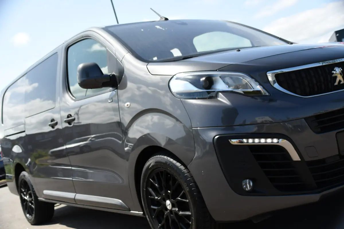 2.0 BlueHDI 180 L3 DC PB Edition 360 Camera, Cruise, Carplay, 2 x Schuifdeur, 177pk, Automaat, Trekhaak, Multimedia, Clima, Uniek!