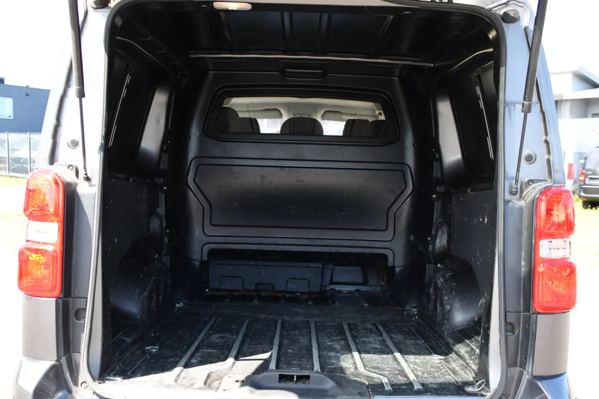 2.0 BlueHDI 180 L3 DC PB Edition 360 Camera, Cruise, Carplay, 2 x Schuifdeur, 177pk, Automaat, Trekhaak, Multimedia, Clima, Uniek!