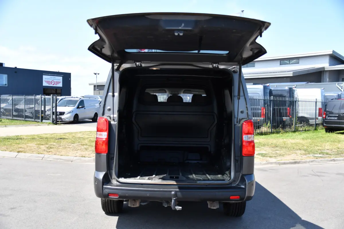 2.0 BlueHDI 180 L3 DC PB Edition 360 Camera, Cruise, Carplay, 2 x Schuifdeur, 177pk, Automaat, Trekhaak, Multimedia, Clima, Uniek!