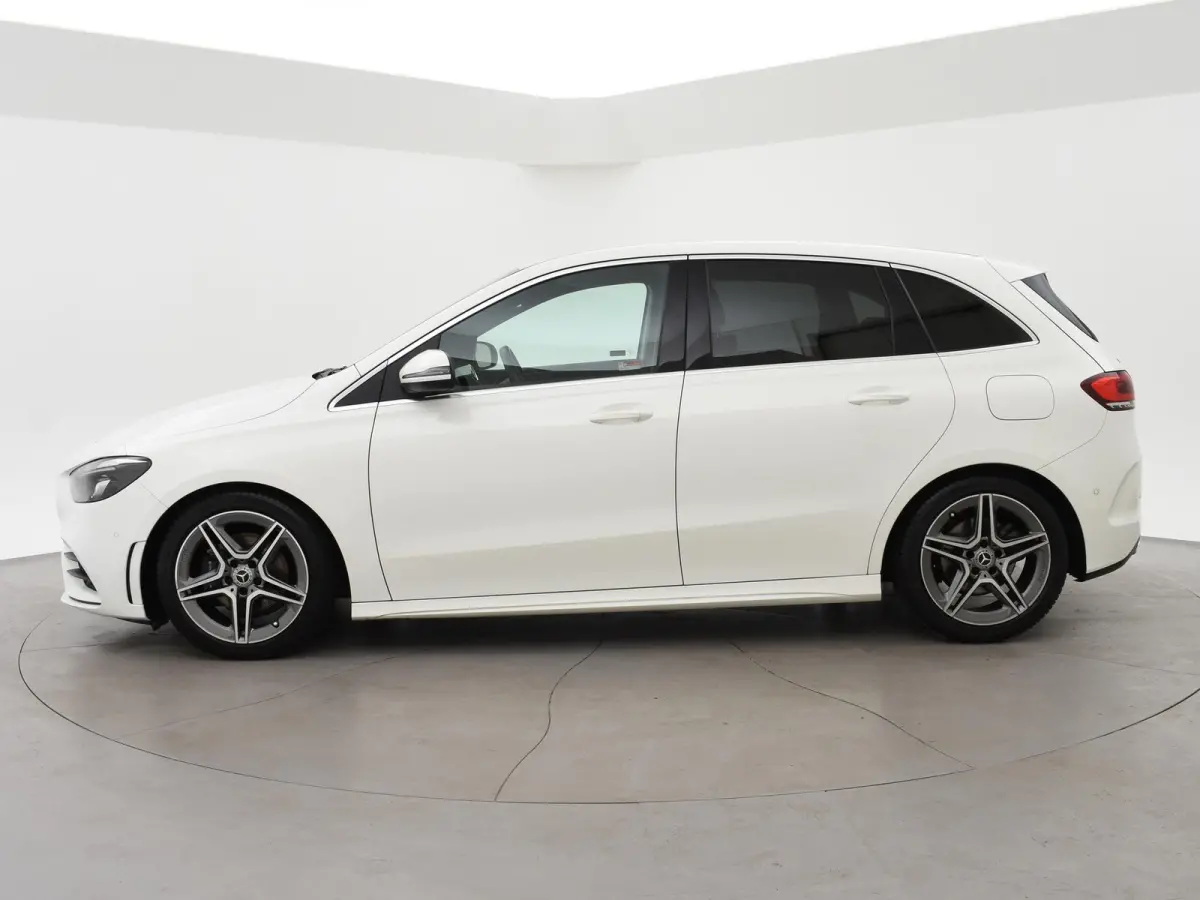 200 163 PK AUT. AMG SPORT + SFEERVERLICHTING | CAMERA | WIDESCREEN | STOELVERW.