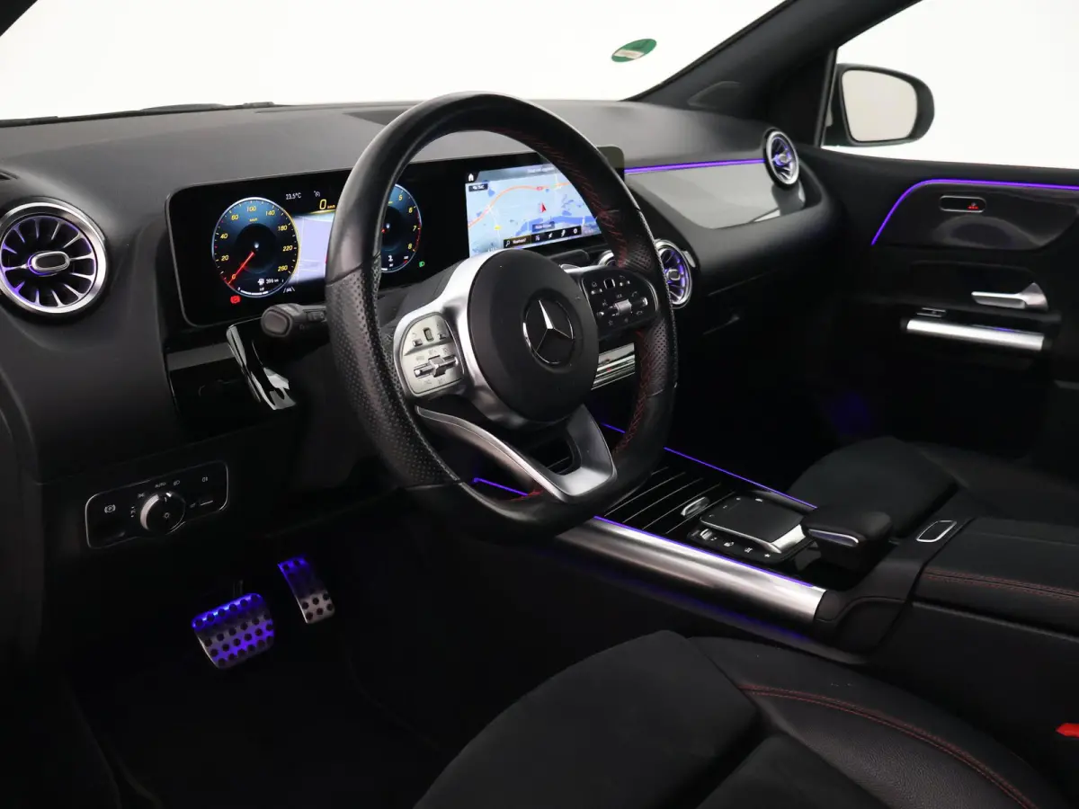 200 163 PK AUT. AMG SPORT + SFEERVERLICHTING | CAMERA | WIDESCREEN | STOELVERW.