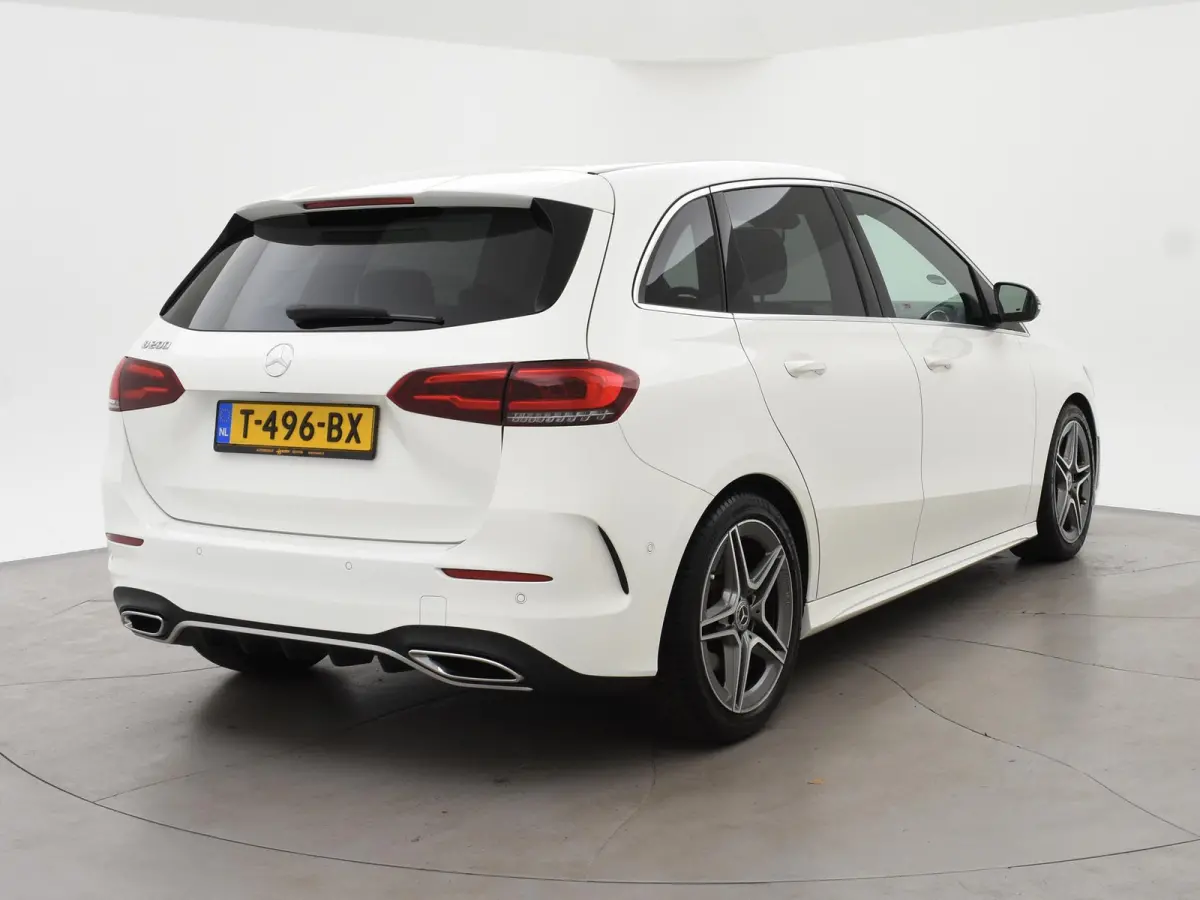 200 163 PK AUT. AMG SPORT + SFEERVERLICHTING | CAMERA | WIDESCREEN | STOELVERW.