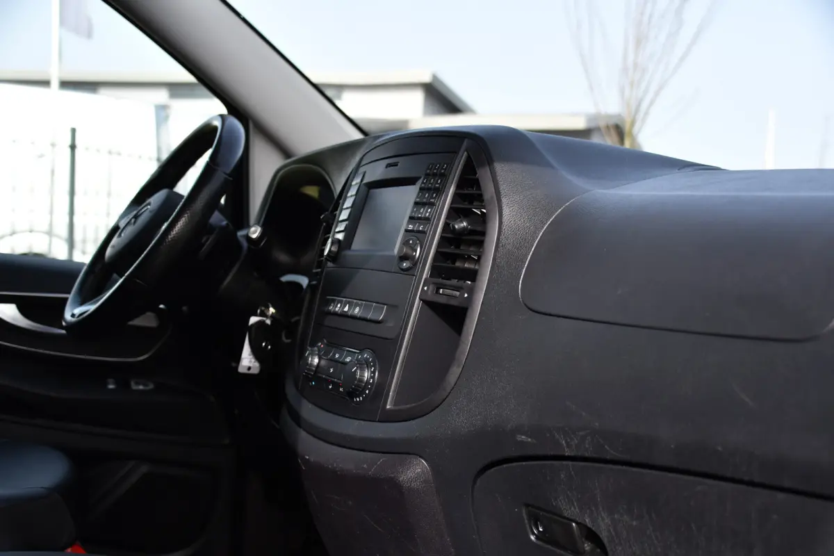 116 CDI L2 Black Edition Camera, Cruise, LED, 164pk, Trekhaak, Leder, Multimedia, Automaat, Sensoren, Uniek!