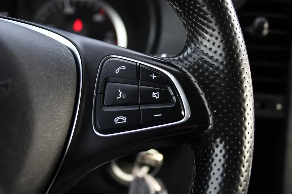 116 CDI L2 Black Edition Camera, Cruise, LED, 164pk, Trekhaak, Leder, Multimedia, Automaat, Sensoren, Uniek!
