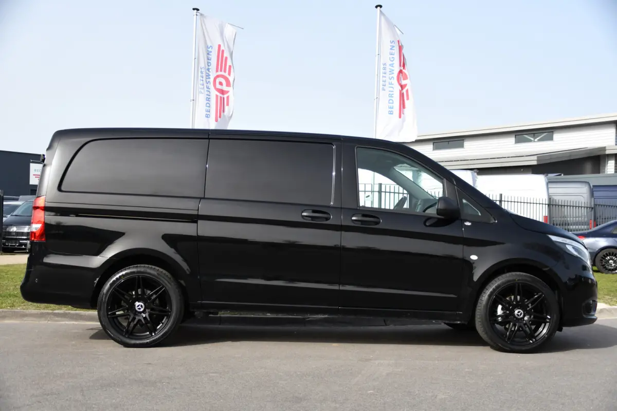 116 CDI L2 Black Edition Camera, Cruise, LED, 164pk, Trekhaak, Leder, Multimedia, Automaat, Sensoren, Uniek!