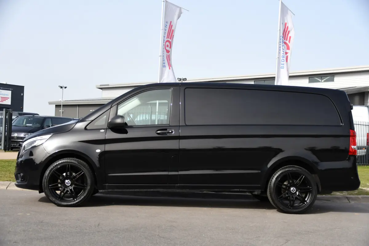 116 CDI L2 Black Edition Camera, Cruise, LED, 164pk, Trekhaak, Leder, Multimedia, Automaat, Sensoren, Uniek!