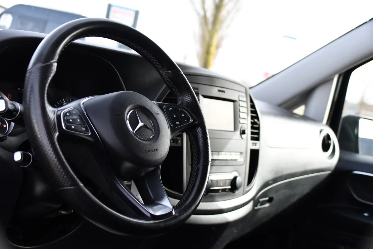 116 CDI L2 Black Edition Camera, Cruise, LED, 164pk, Trekhaak, Leder, Multimedia, Automaat, Sensoren, Uniek!
