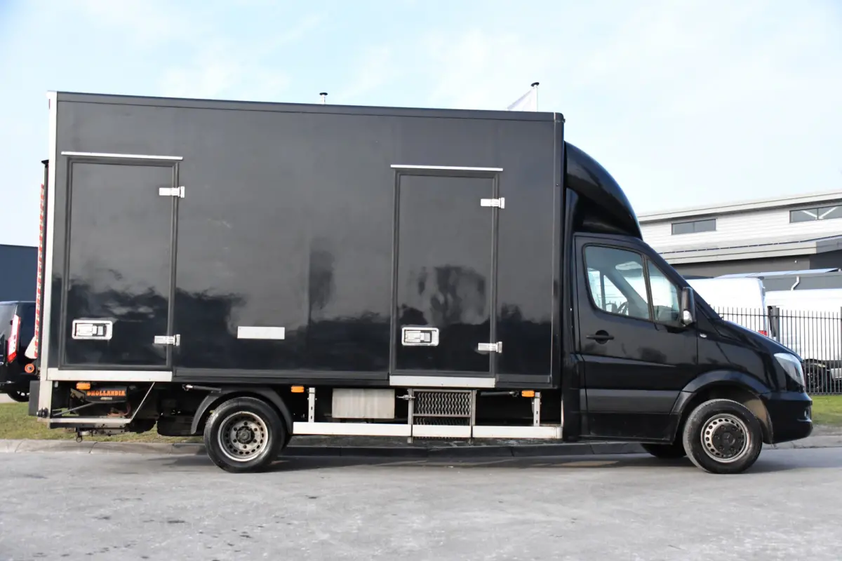 519 V6 3.0 Bakwagen L3 EURO 6, Cruise, Camera, Automaat, Koeling, Stoelverwarming, Trekhaak, Multimedia, Koelwagen, Uniek!