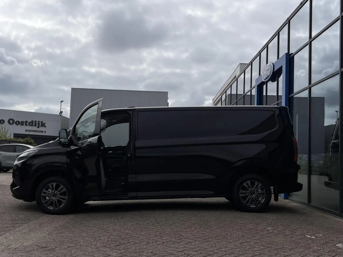 340 L2H1 Limited 71 kWh 218PK Trekhaak 2300KG Trekgewicht B&O Audio Adaptieve Cruise 360 Camera Stuurverwarming Navi Stoelverwarming Carplay Blind-Spot *Nieuw*