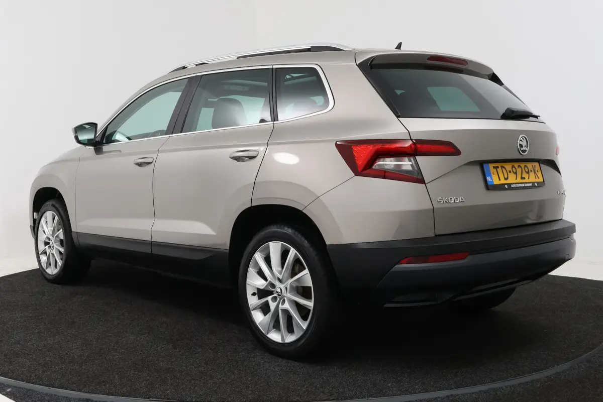 1.5 TSI ACT Ambition Business (PANORAMADAK, STOELVERWARMING, NAVIGATIE, PARKEERSENSOREN)