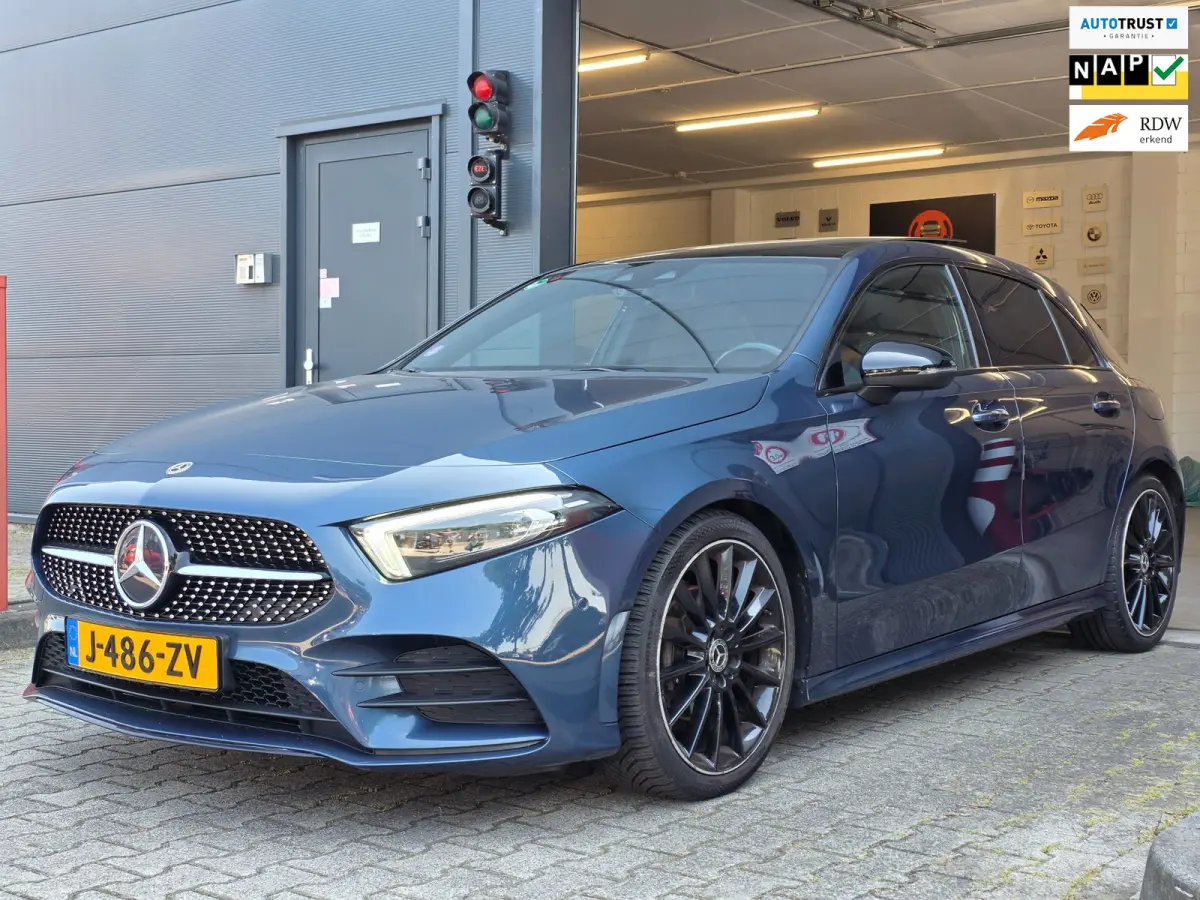 NAP !! / PANO / SFEER / BURMESTER / KEYLESS / CARPLAY / CAMERA / MEMORY / ALCANTARA / FLIPPERS / 19 INCH !