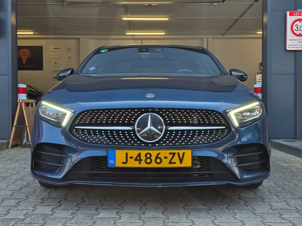 NAP !! / PANO / SFEER / BURMESTER / KEYLESS / CARPLAY / CAMERA / MEMORY / ALCANTARA / FLIPPERS / 19 INCH !
