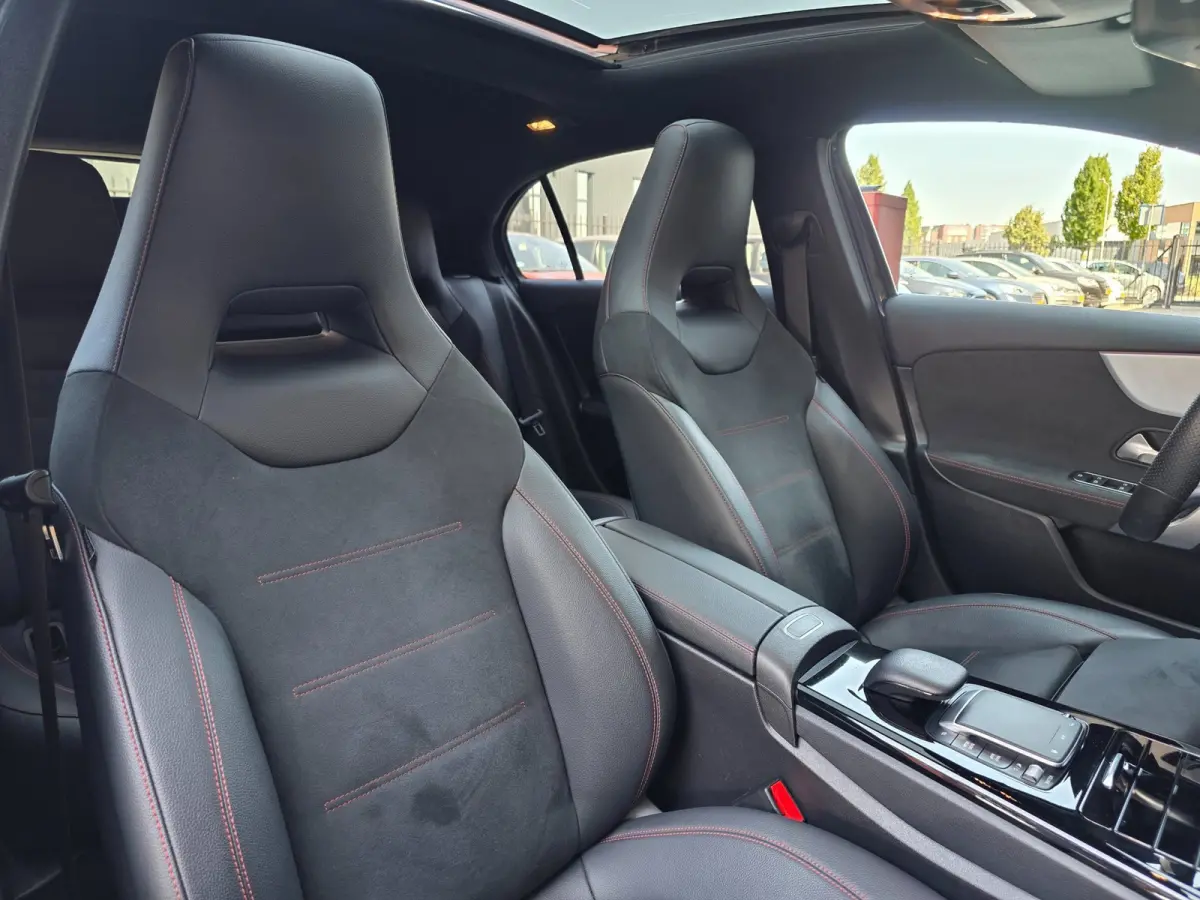 NAP !! / PANO / SFEER / BURMESTER / KEYLESS / CARPLAY / CAMERA / MEMORY / ALCANTARA / FLIPPERS / 19 INCH !