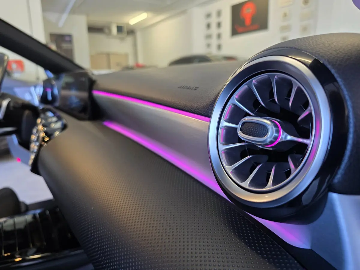 NAP !! / PANO / SFEER / BURMESTER / KEYLESS / CARPLAY / CAMERA / MEMORY / ALCANTARA / FLIPPERS / 19 INCH !