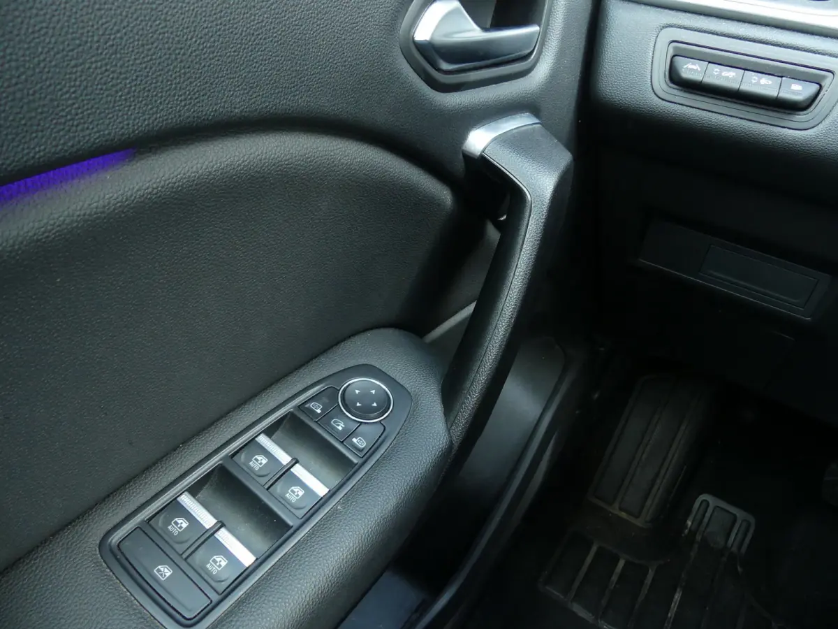 1.6 E-Tech Plug-in Hybrid 160PK Intens