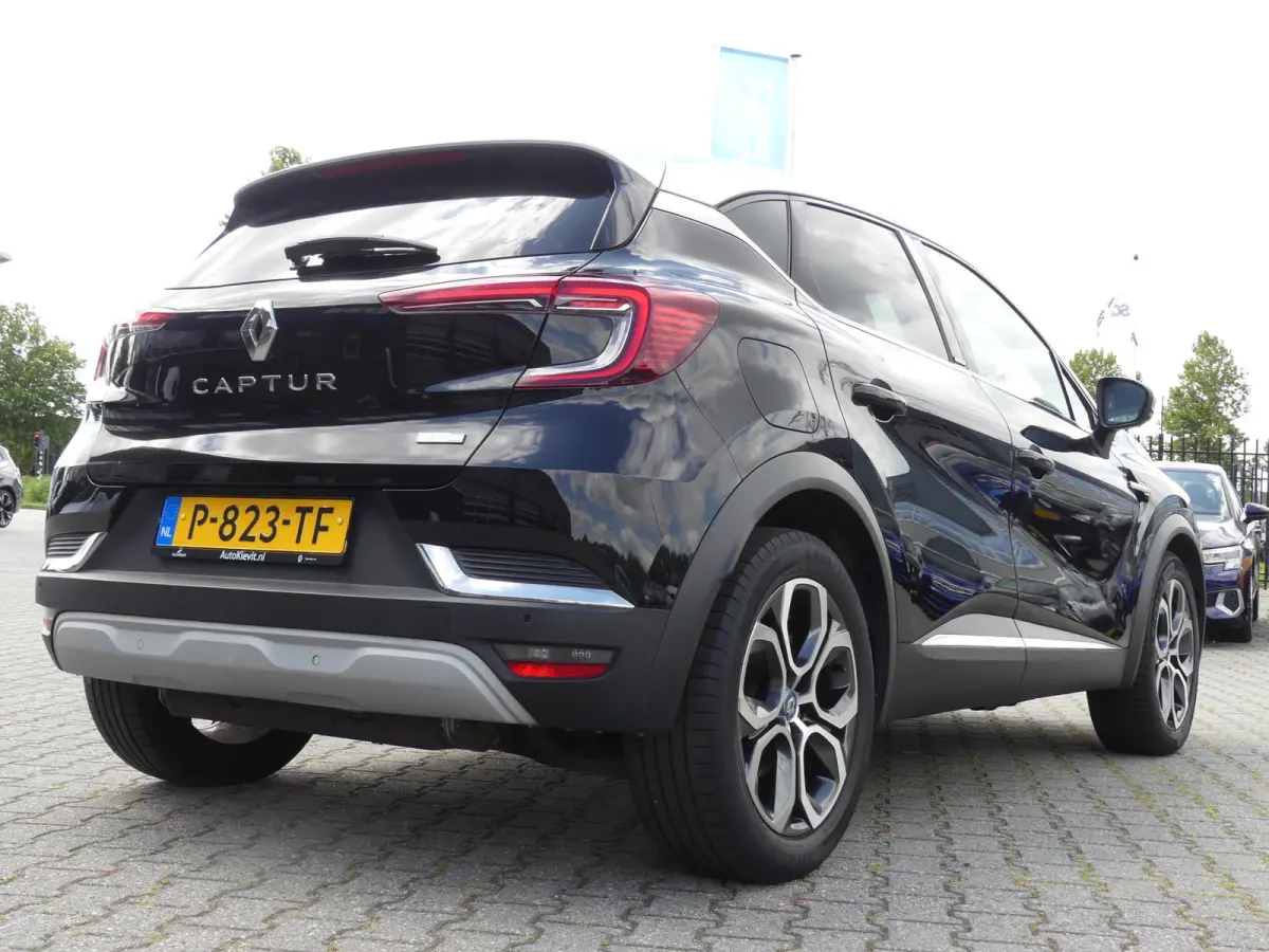 1.6 E-Tech Plug-in Hybrid 160PK Intens