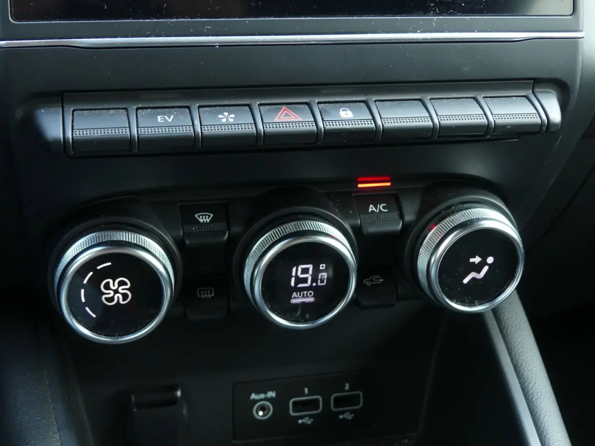 1.6 E-Tech Plug-in Hybrid 160PK Intens